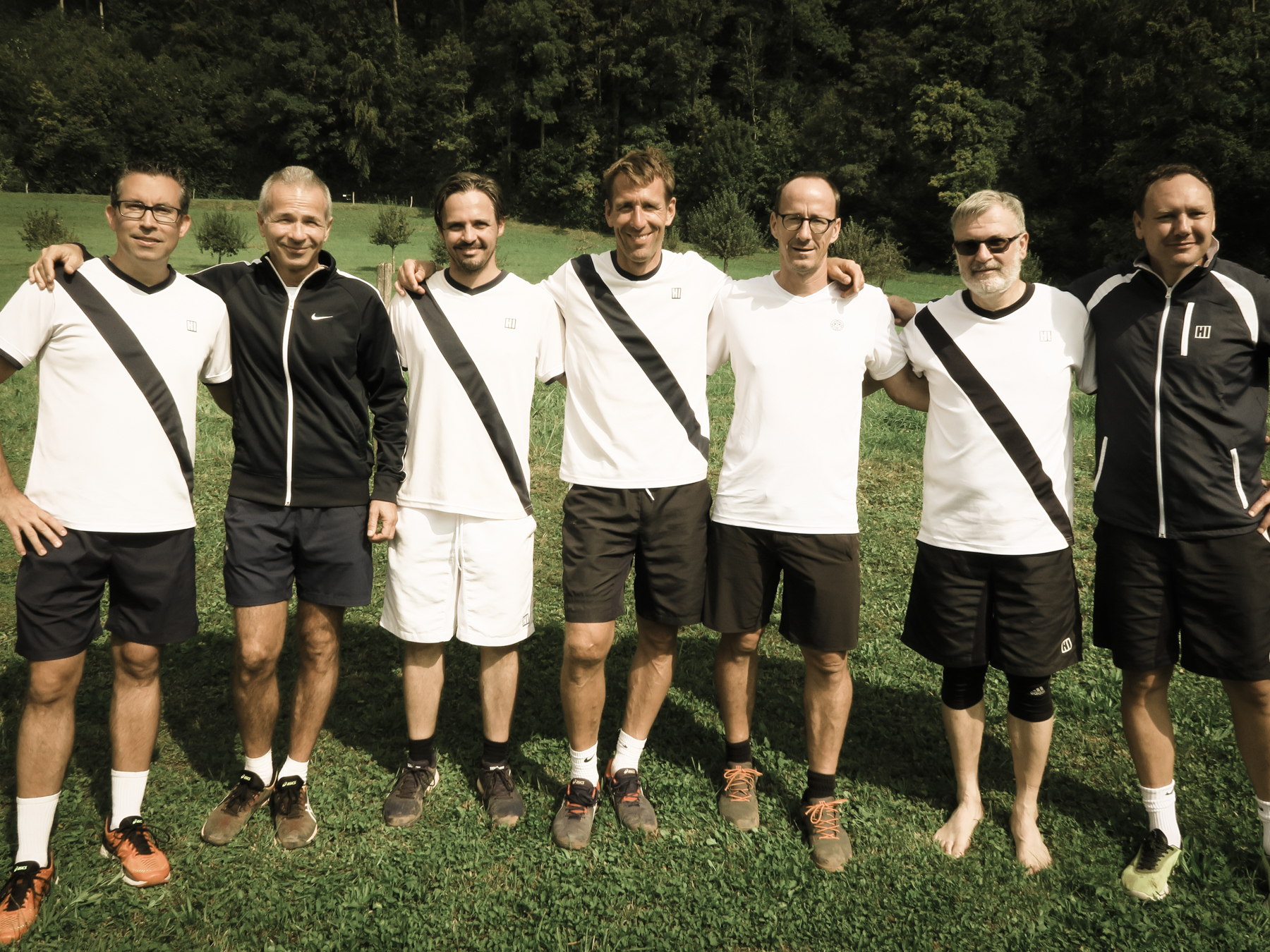 Mehr über den Artikel erfahren 3. Runde gegen Glarner TC