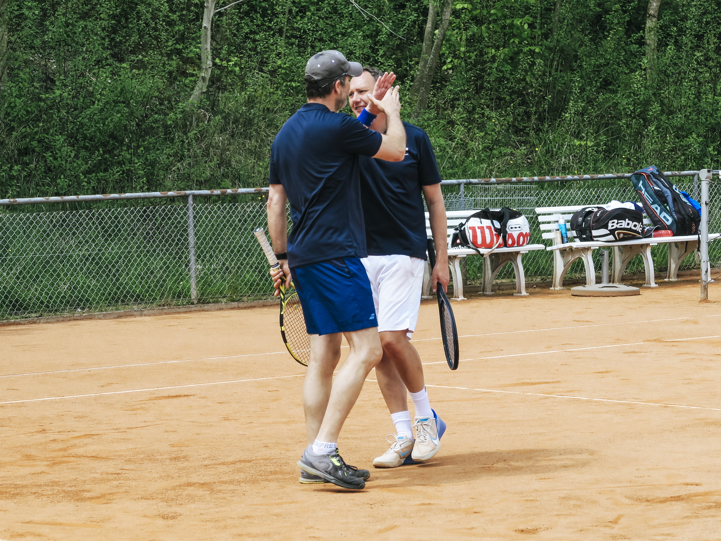 Mehr über den Artikel erfahren Saisonstart nach Mass für die Jungsenioren