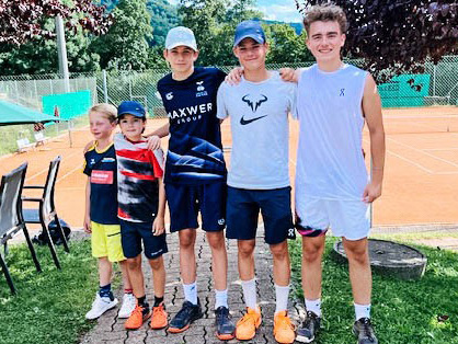 Mehr über den Artikel erfahren Freundschaftliche Wettkämpfe an der 12. Säuliämtler Tennis-Juniorenmeisterschaft